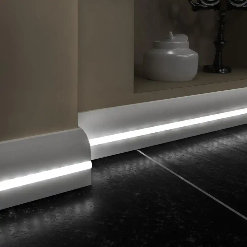 Плинтус для подсветки PN 080 LED Плинтус для подсветки PN 080 LED