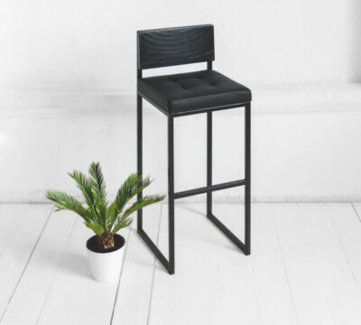 Барный стул шоколад с черной кожей со спинкой в черном цвете archpole