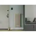 Трубчатый радиатор с круглой трубой 42 мм GUARDO TORRE 4D 900 мм высотой