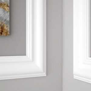 Молдинг белый Ultrawood арт. U 0002 p (2000 х 45 х 14 мм)