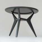 Обеденный стол Boomerang Table