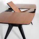 Обеденный раздвижной стол Boomerang Table
