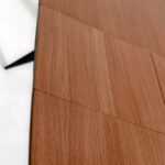 Обеденный раздвижной стол Boomerang Table