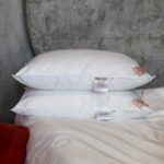 Подушка LUXURY SILK GRASS средняя MOLLEN