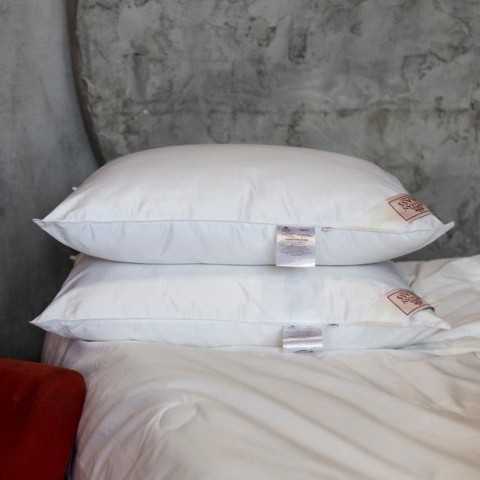 Подушка LUXURY SILK GRASS средняя MOLLEN Подушка LUXURY SILK GRASS средняя MOLLEN
