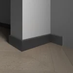 Плинтус 706-100SH DECOR-DIZAYN